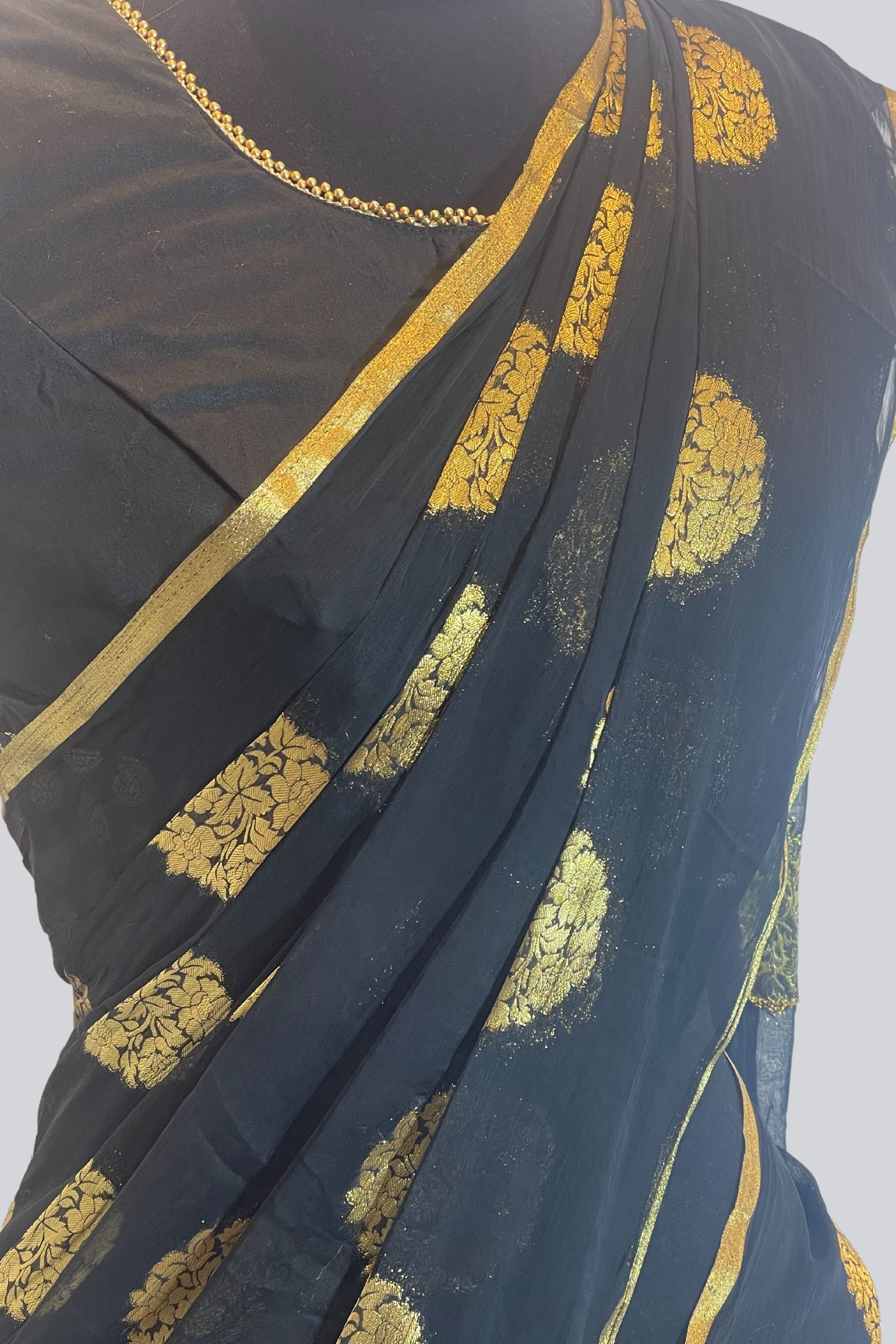 Lightweight Wrinkle Chiffon Saree with Gold Zari Buttes Saree JCS Fashions