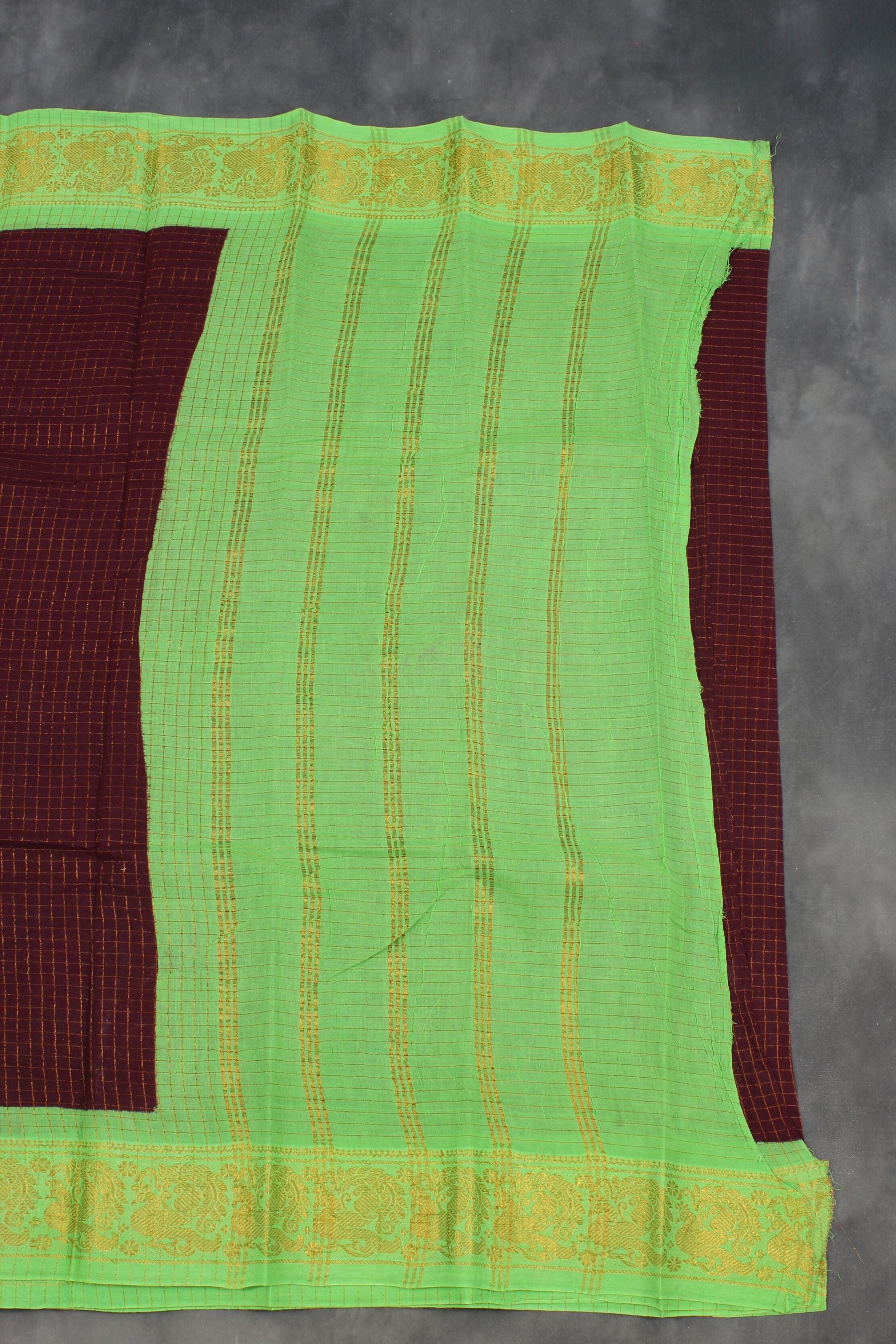 Madurai Sungudi Cotton Saree with Golden Checks & Double Side Zari Border