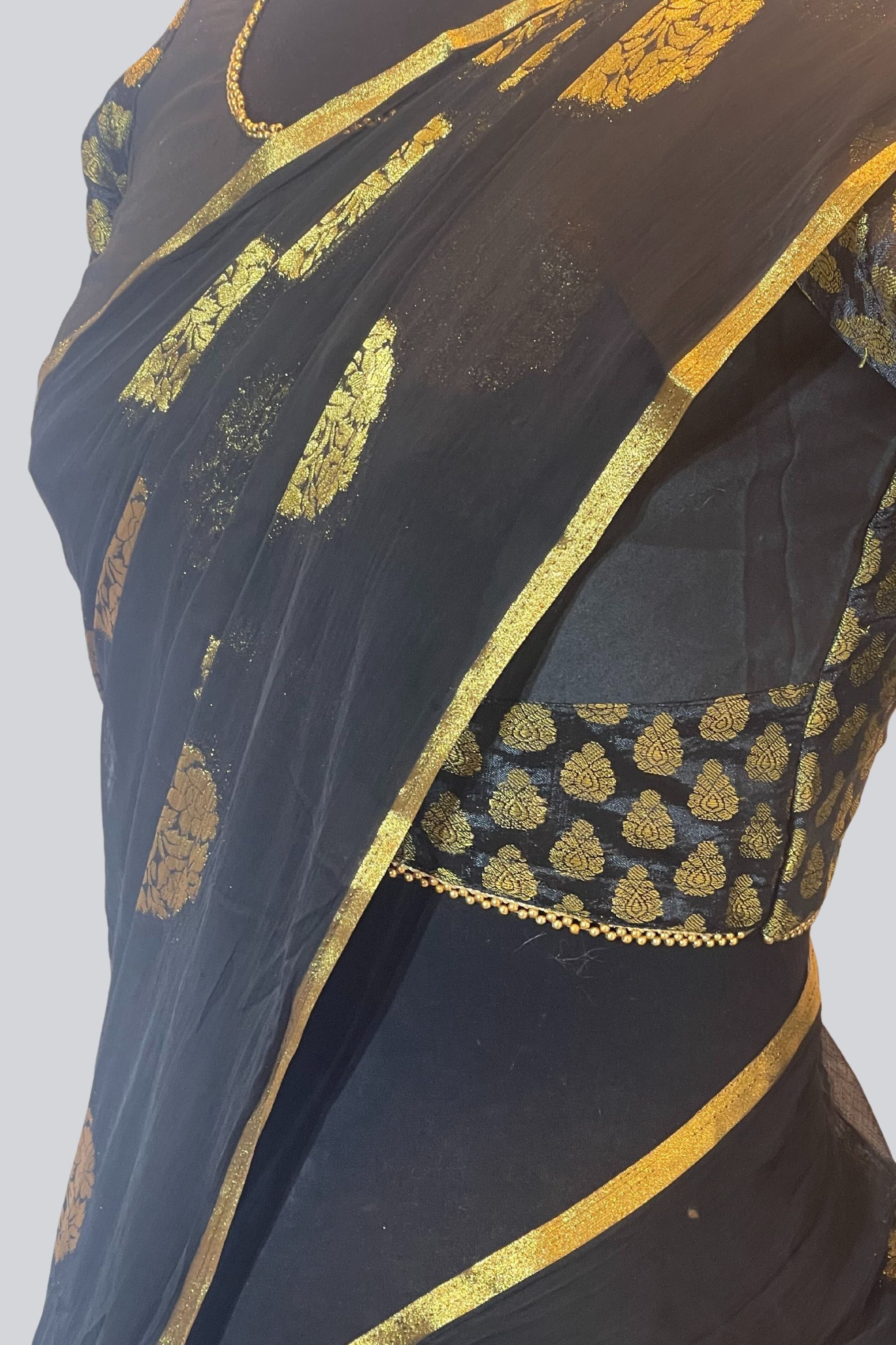 Lightweight Wrinkle Chiffon Saree with Gold Zari Buttes Saree JCS Fashions