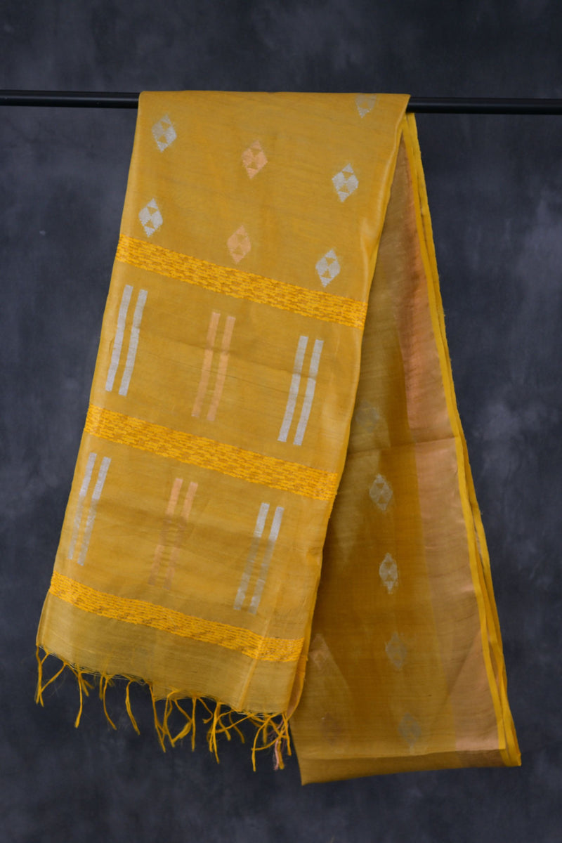 Regal Golden Silk-Cotton Saree: Lightweight & Handcrafted by JCSFashions