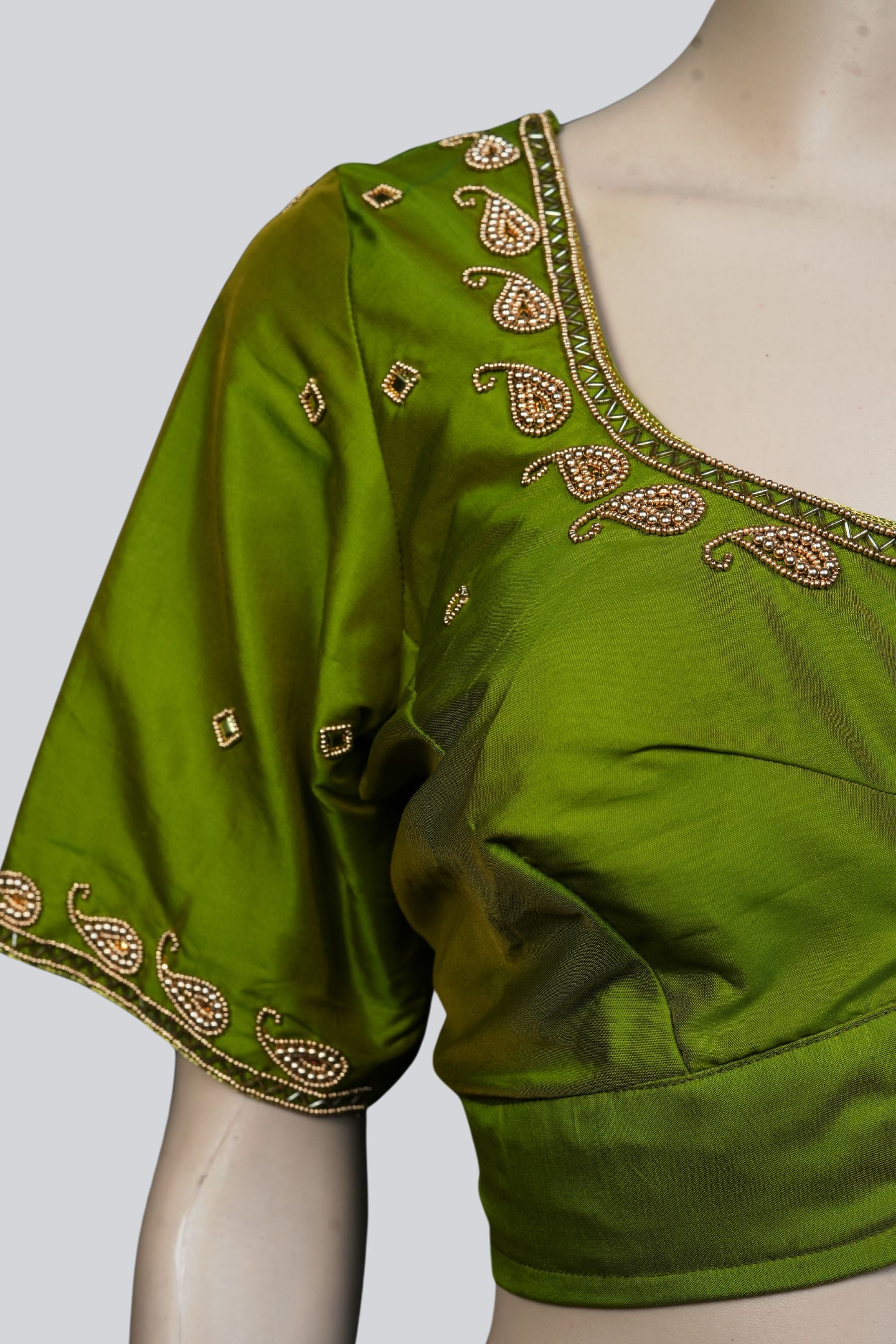 Aari Elegance: Elevate Your Style with Exquisite Work Blouse |JCSFashions Blouse JCS Fashions