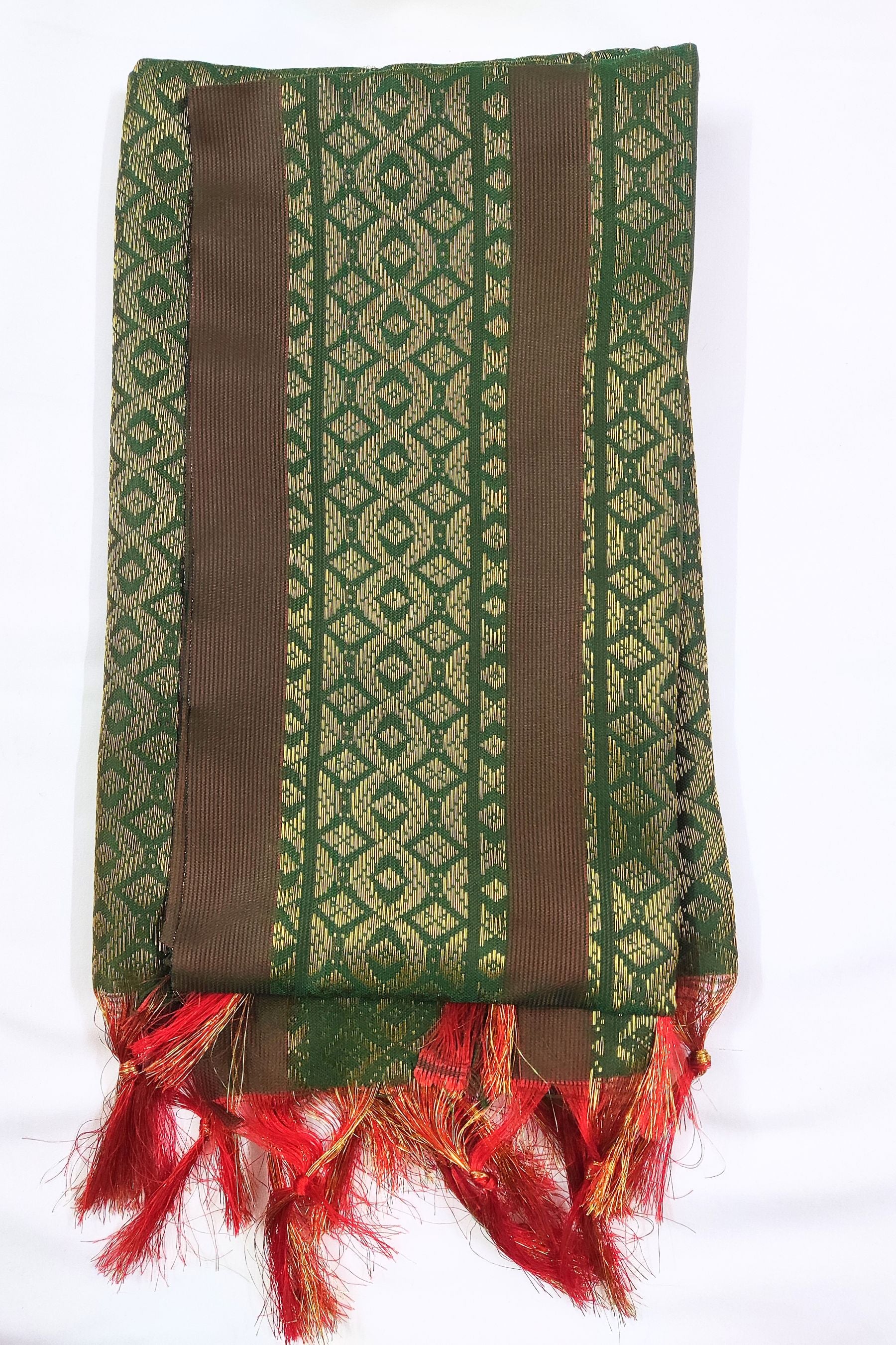 Elegant Ponnadai Shawl by JCSFashions - Blend of Tradition and Style Shawl JCS Fashions Green 2 meters