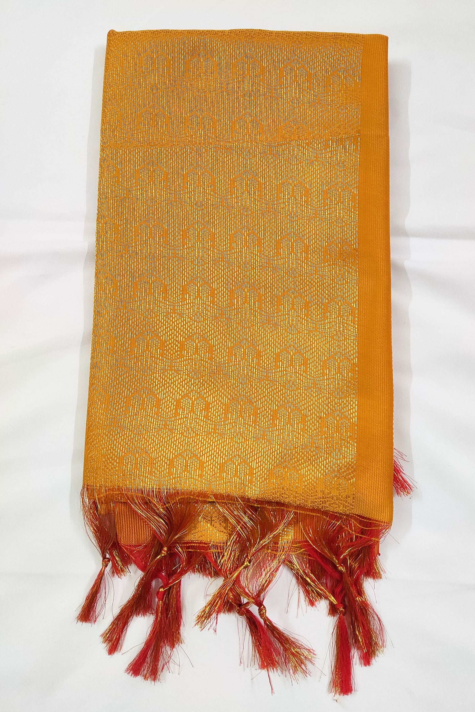 Elegant Ponnadai Shawl by JCSFashions - Blend of Tradition and Style Shawl JCS Fashions