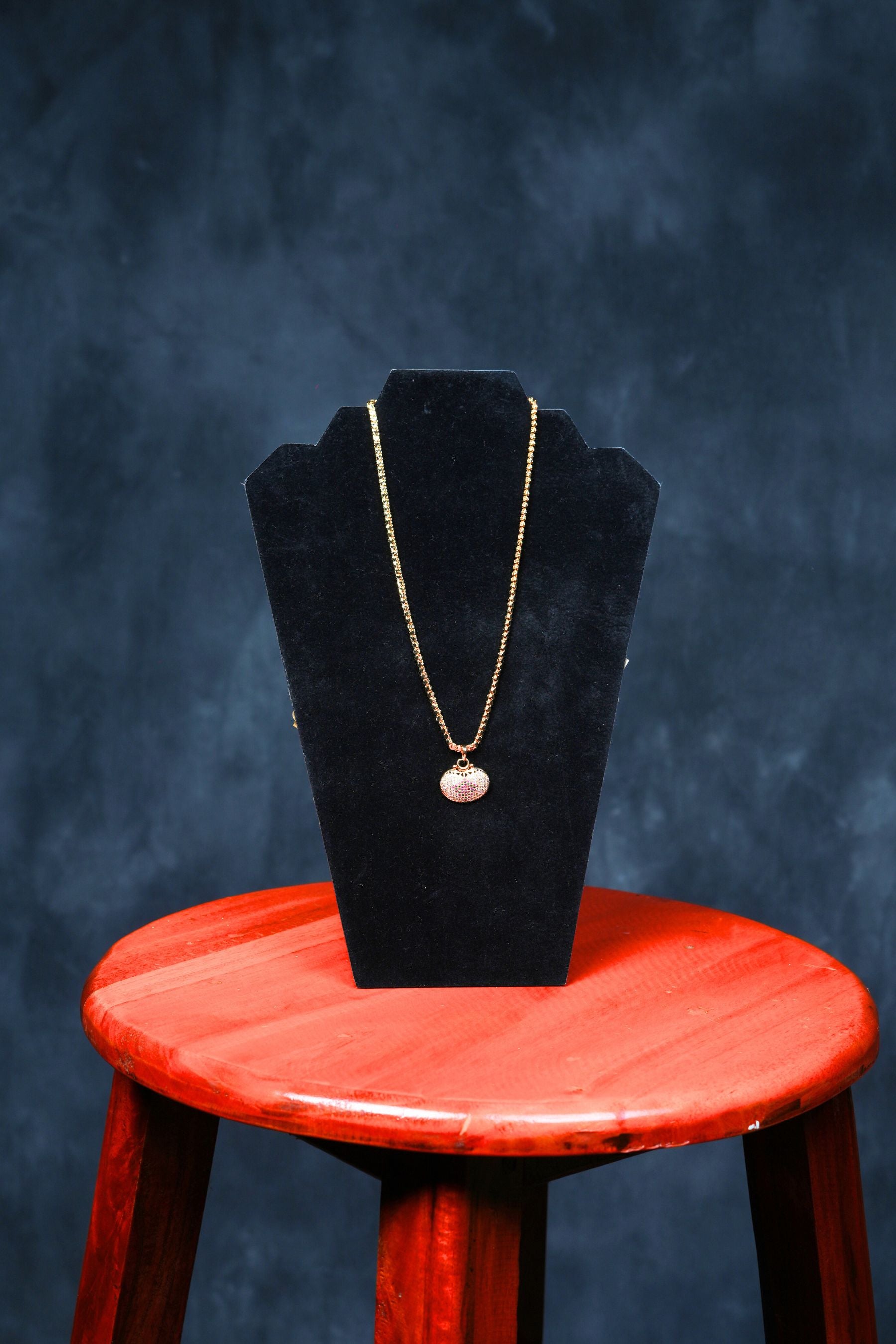 Chic Elegance: 18" Premium Pendant Chain - JCSFashions