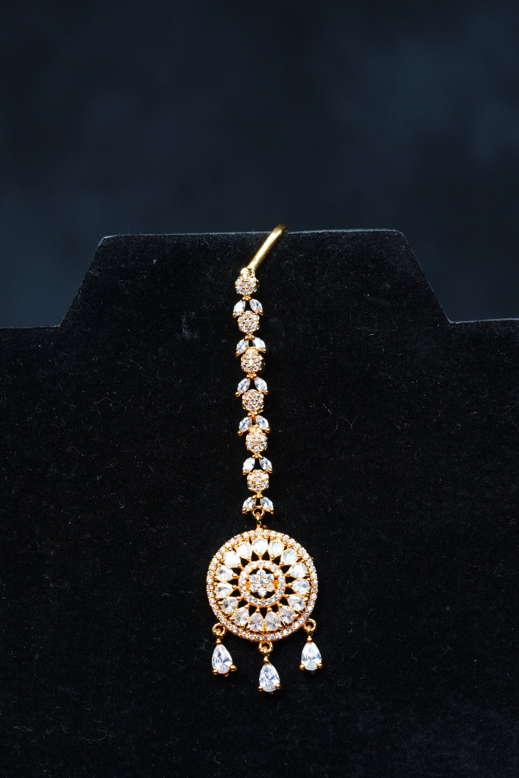 Golden Elegance: AD Stone Tikka for Timeless Glam at JCSFashions