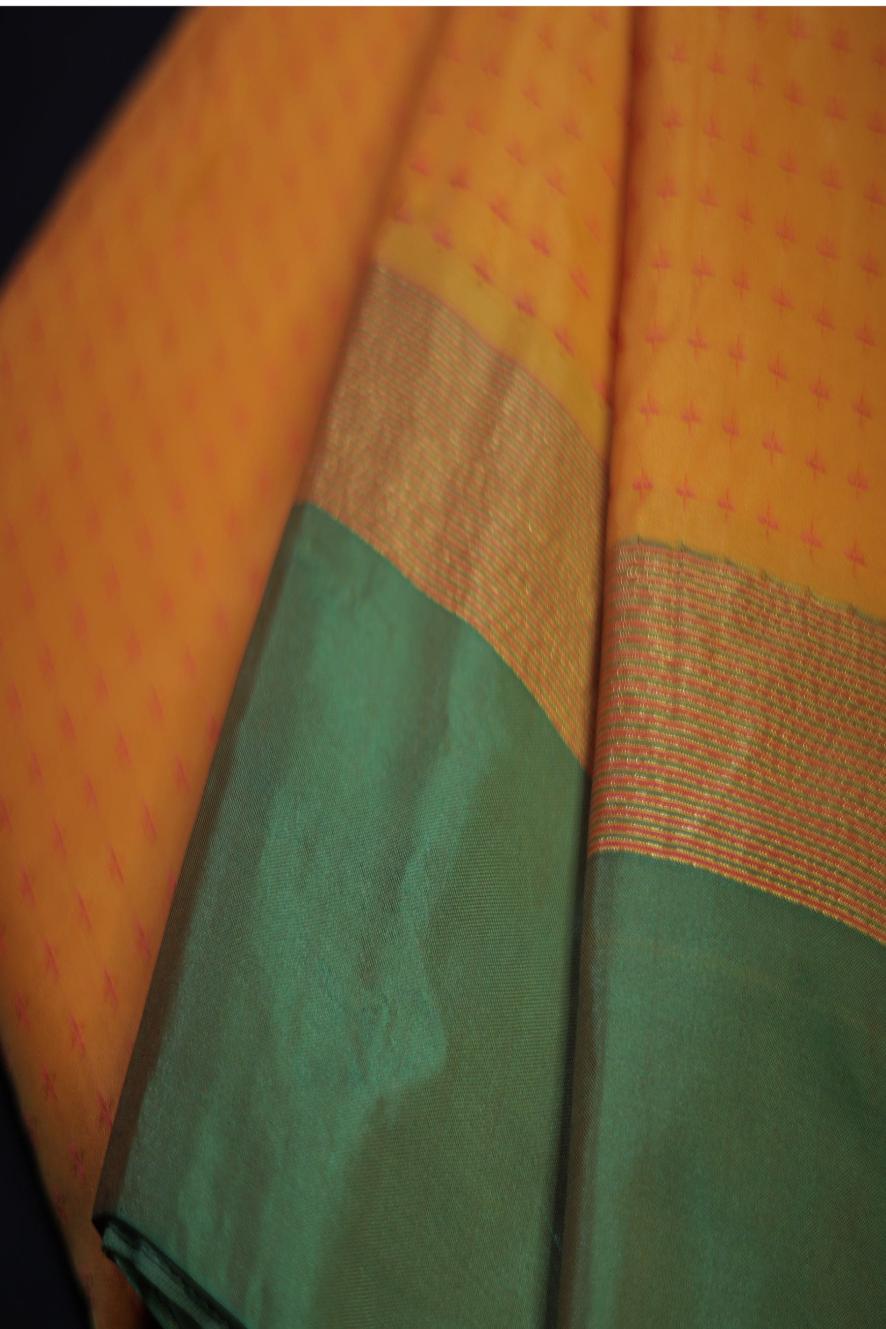 Elegant Semi-Silk Saree with Intricate Zari Work & Blouse Material Saree JCS Fashions