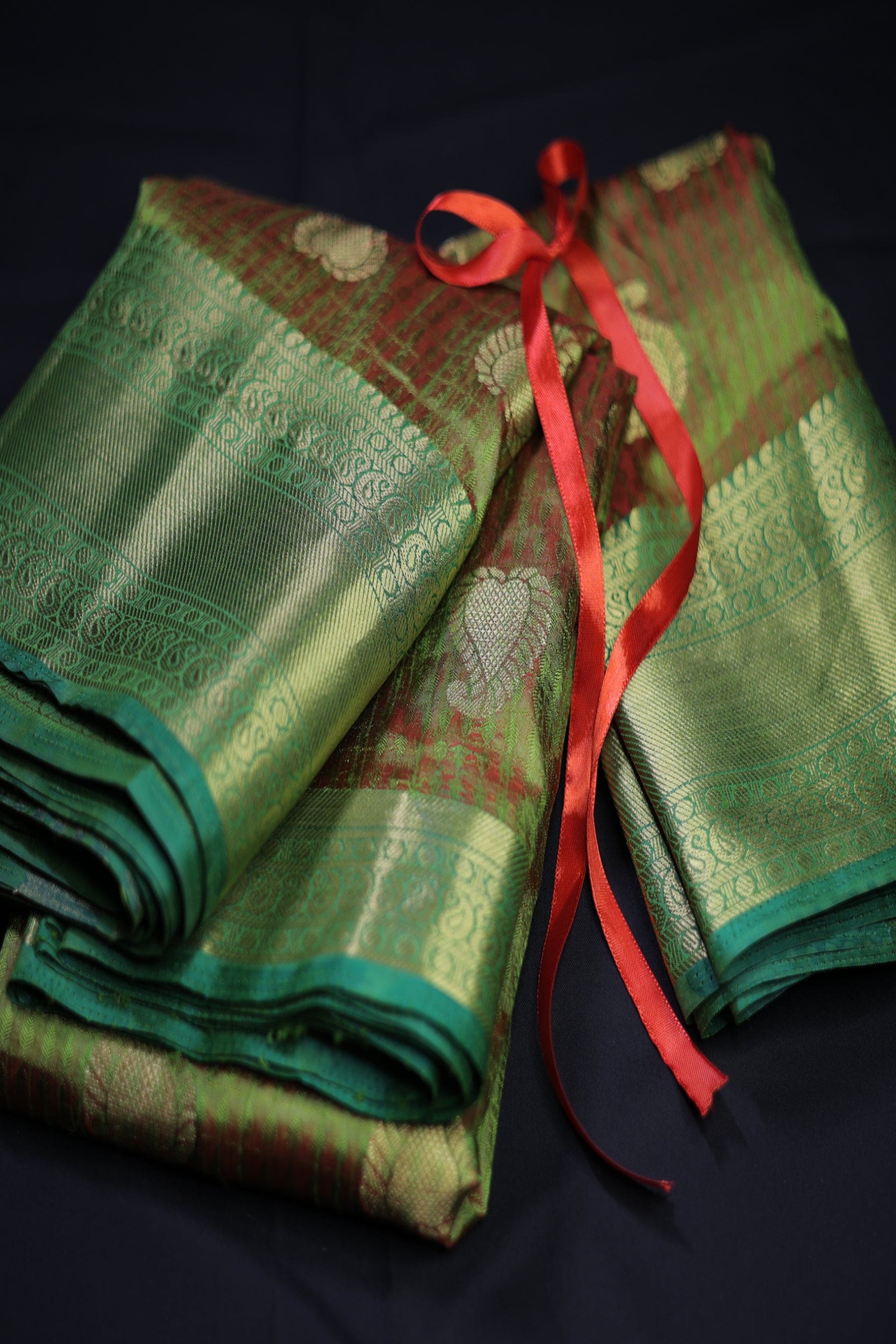 Grand Dual-Shade Semi-Silk Saree with Kanchi Border & Intricate Zari Details Saree JCS Fashions Green 5.5 meters