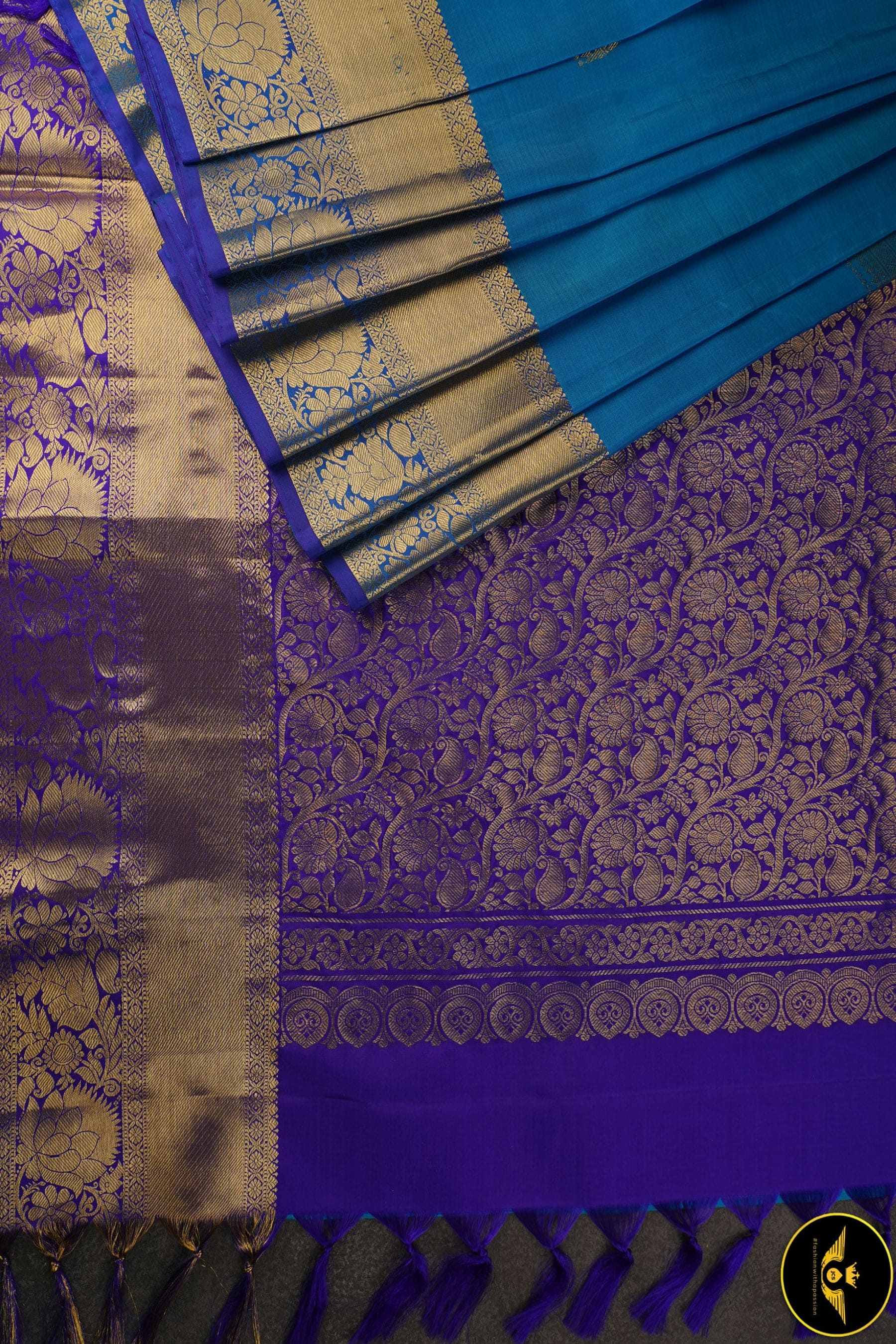 Pure Kanchipuram Silk Saree With Fancy Jhumki Motifs