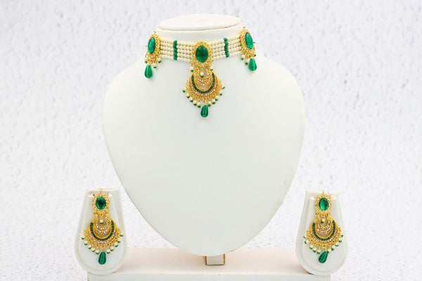 Allure Elegant Gold-Plated Jewelry Set with Radiant Cubic Zirconia