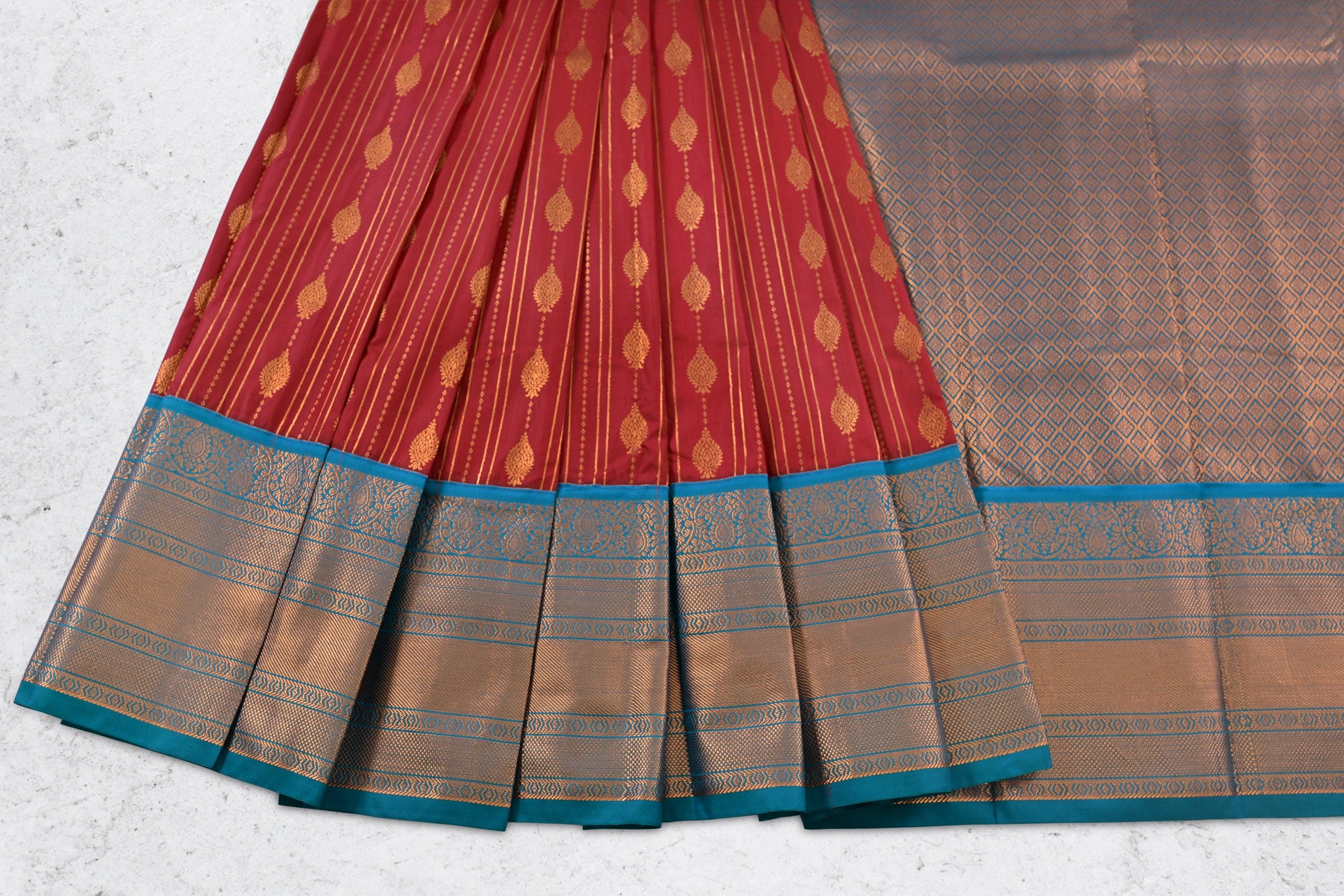 Luxurious Kanchipuram Silk Saree with Golden Zari Motifs Saree JCS Fashions