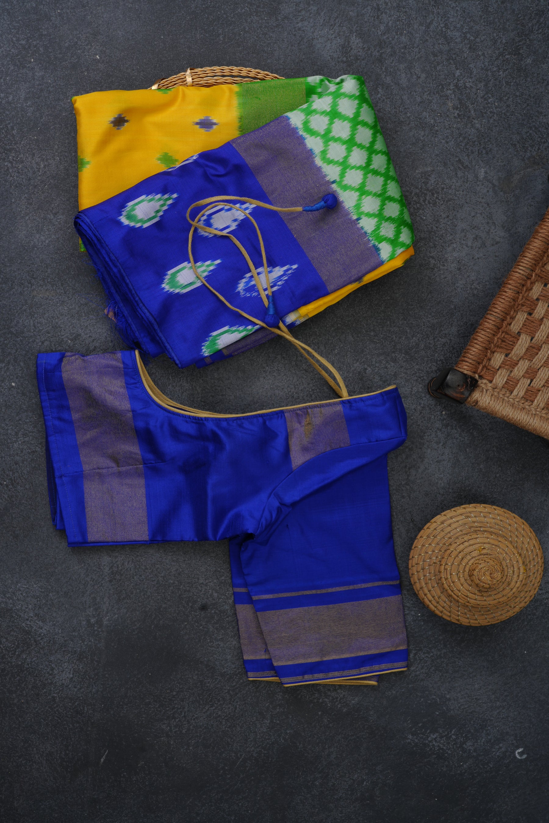 Exquisite Pure Pochampally Ikkat Silk Saree | Flowy & Unique Borders SAREE JCS Fashions