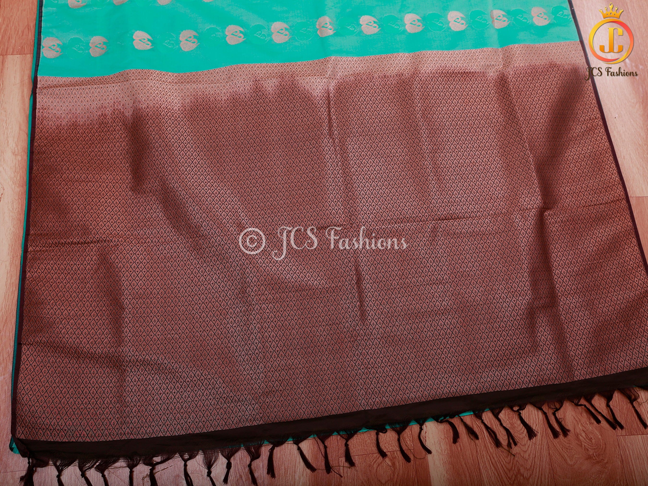 Semi Silk Border Less Saree With Fully Stitched Blouse, Copper Zari.