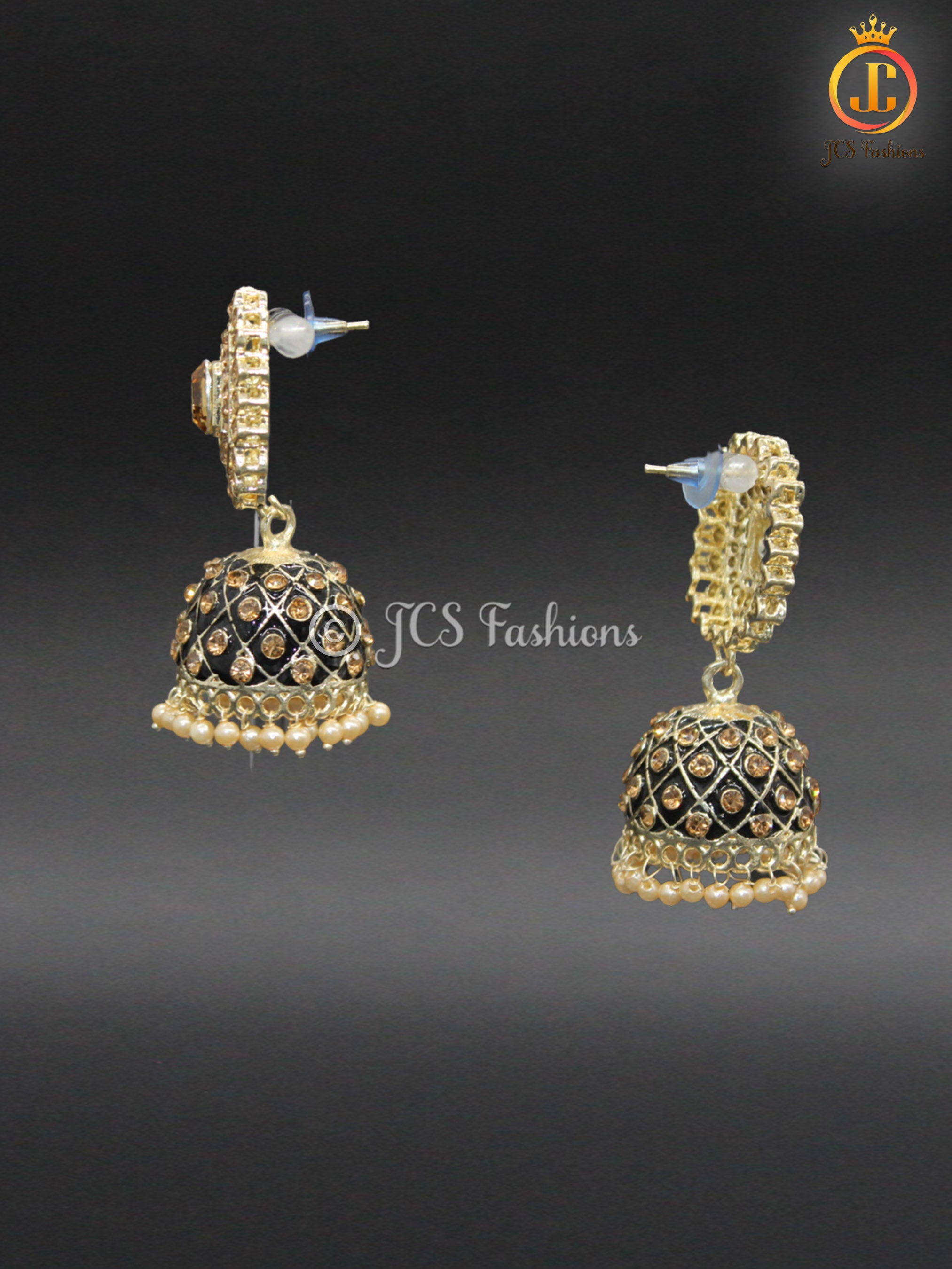 Kundan Jhumka Earrings with Stones and Pearls