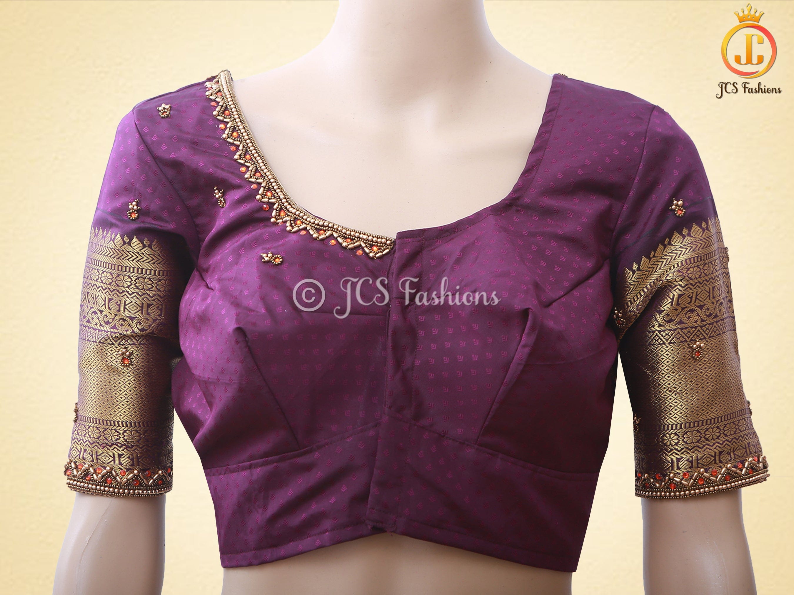 Semi-Silk Saree with Korvai pattern and Maggam Work Blouse