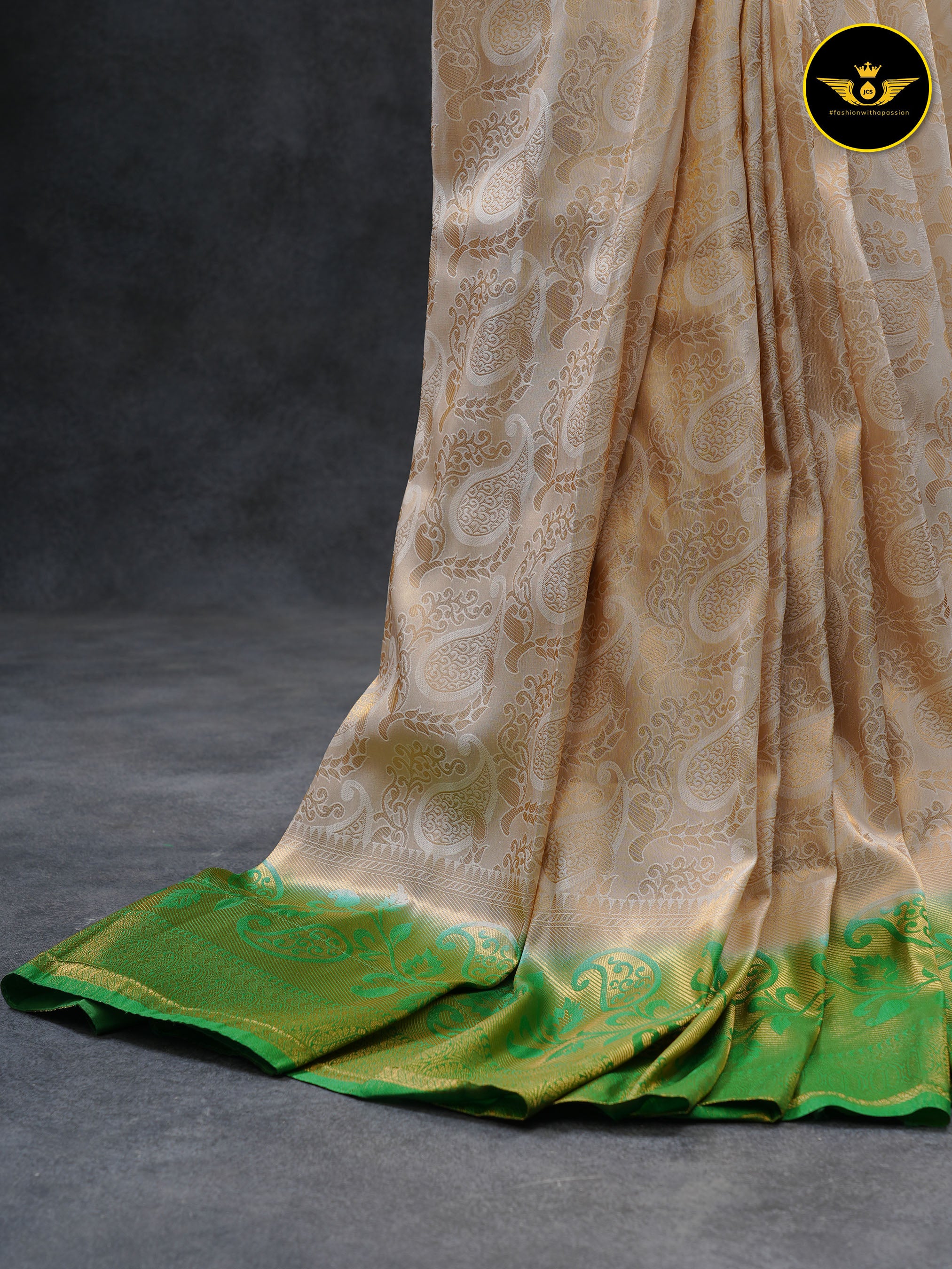 Fabulous Soft Silk Fabric Saree with Zari weaving and Contrast Border SAREE JCS Fashions