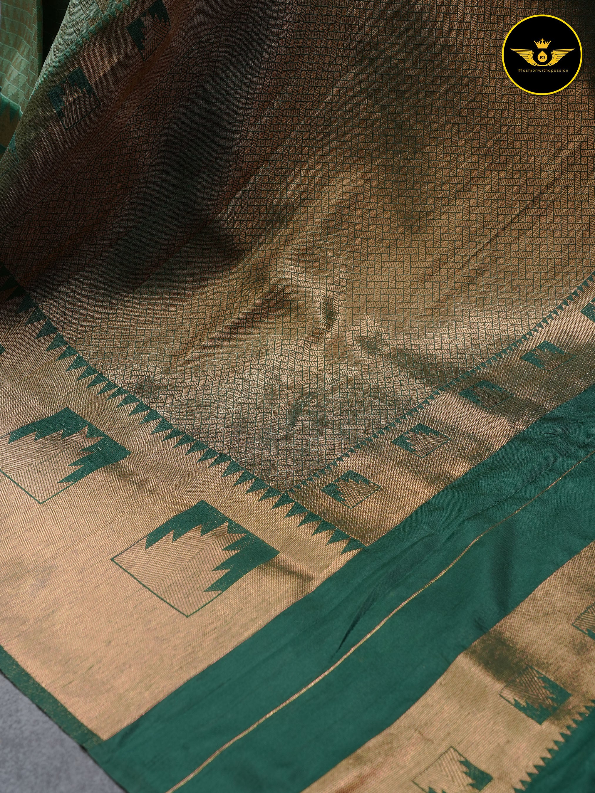 Exclusive Super Quality Banarasi Silk Saree With Contrast Blouse SAREE JCS Fashions